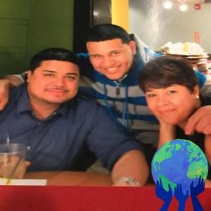 Meet your Posher, Ernesto